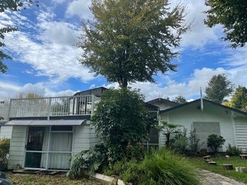 Image 1 of 21