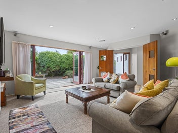 Beach Life. Family Size.