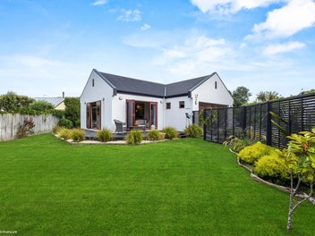 Waimairi Beach Within Reach