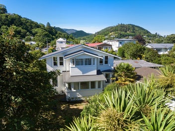 Two Flats, Prime CBD Investment