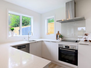 Parkside Living : Brand New, Titles & CCC Issued