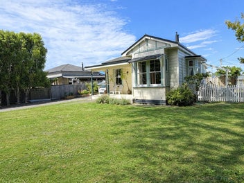 Character Without the Chill - Fully Insulated Gem