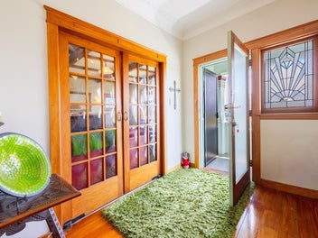 Cherished character on a quarter acre