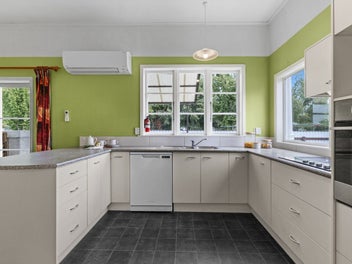 Welcome to electric avenue