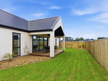 Scale, Style & Architectural Elegance on 1,231m2