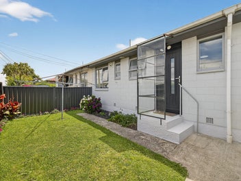 City Fringe Gem - Tidy & Low-Maintenance!