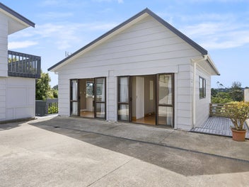 Urgent Sale - Relocation Instructions Given!