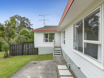 Renovated Living in an Excellent Location!