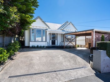 Modern Villa Living in a Premium Location