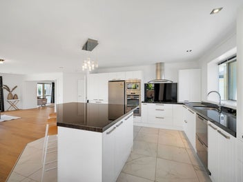 Exceptional Location, Exceptional Family Living