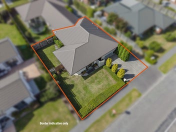 All the T’s. Tidy Two Bed Two Bathroom Townhouse