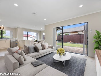 Overseas Bound Vendors – This Home Must Be Sold