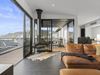 Architectural Harbour Living | Whangamata