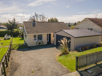 Image 1 of 21