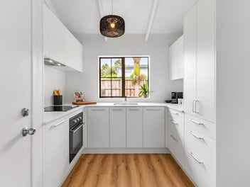 Modern comfort and Easy Living!