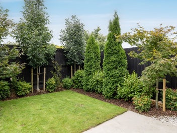 A Smart Start in a Contemporary 2022 Build