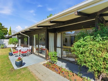 BLUE CHIP MERIVALE POTENTIAL