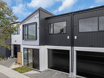 Modern Weymouth Living