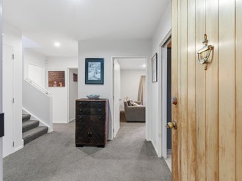 Smart Buy in a Top School Zone!