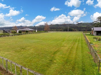Premium River View Section