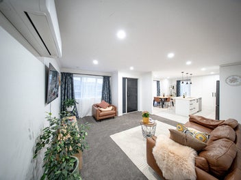 Owners Moving Overseas - Must Sell, No Plan B!