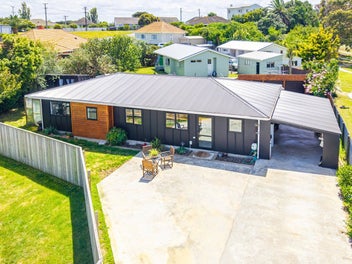 Modern, sun-filled living