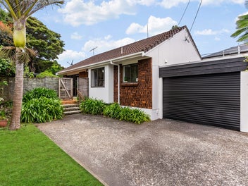 Modern comfort and Easy Living!