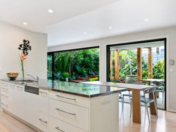 Repose - the ultimate beach house