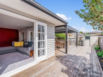 THE LOUNGE IS HUGE...