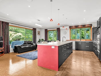 Lifestyle, Space and Separation—All in One