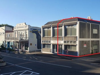 Image 1 of 6
