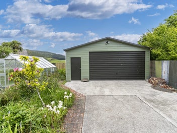 A Simply Stunning Residence With Generous Garaging