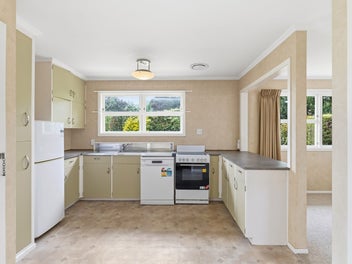 Rural Edge, Broad Appeal