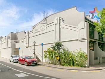 FRESH AND NEW ON EBOR