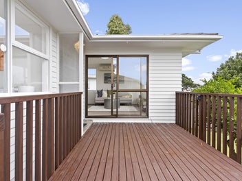 Elevated, Sunny & Determined Seller!