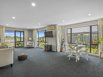 Easy Care With An Outlook