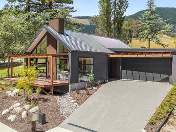 Stunning Home in a Stunning Setting