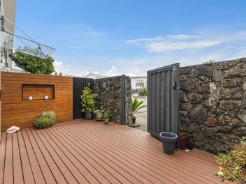 Quiet, Modern in a Gated Community