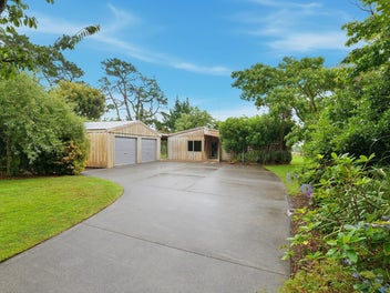 5.86 HECTARES OF OPPORTUNITY IN A PRIME LOCATION