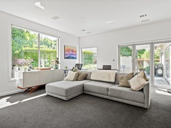 Exclusive & Expansive in Butel Park