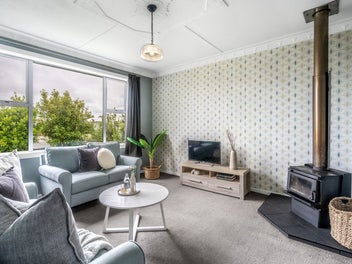 Solid Investment or Smart First Home!