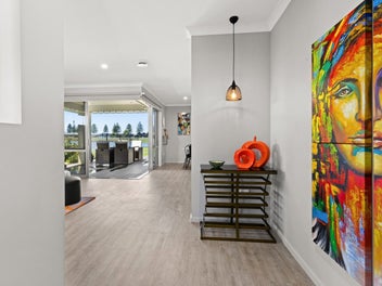 Immaculate, Private Position, Effortless Lifestyle