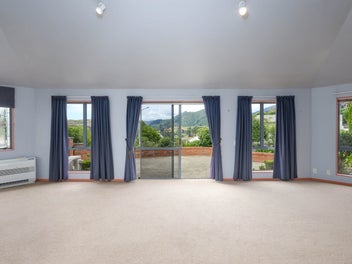 Auction on Austen Ward!