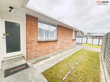 3 Bedroom Brick Construction House - Totara Park
