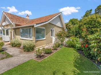 Vendors Relocating, Grab a Highfield Beauty.