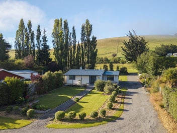 Live The Lifestyle - Bank The Potential