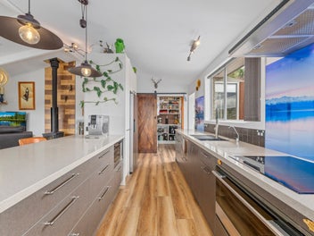 Stunning Family Home with views to Waikawa Bay