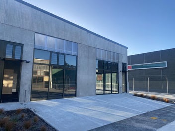 Image 1 of 8