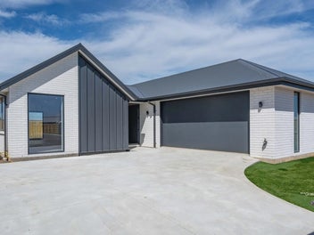 *PRICE DROP* New Build in Rolleston - Move in now