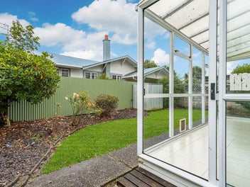 One Of Two Units Central Upper Hutt